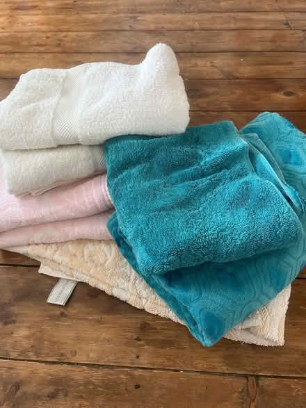 Photo of free Towels, bath & hand (East Didsbury/Burnage M19) #1