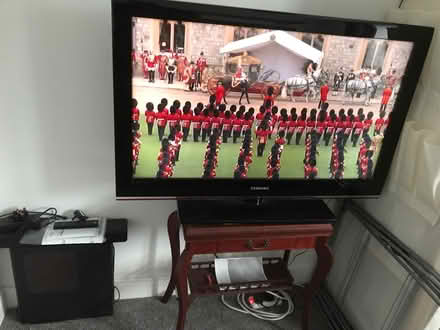 Photo of free Samsung 40” tv (Church Honeybourne WR11) #3