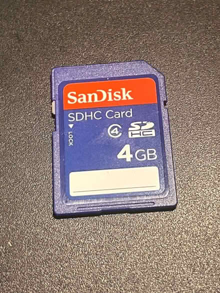 Photo of free SanDisk 4GB SD Card (PL1) #1