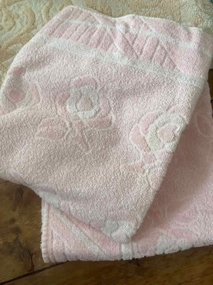 Photo of free Towels, bath & hand (East Didsbury/Burnage M19) #4