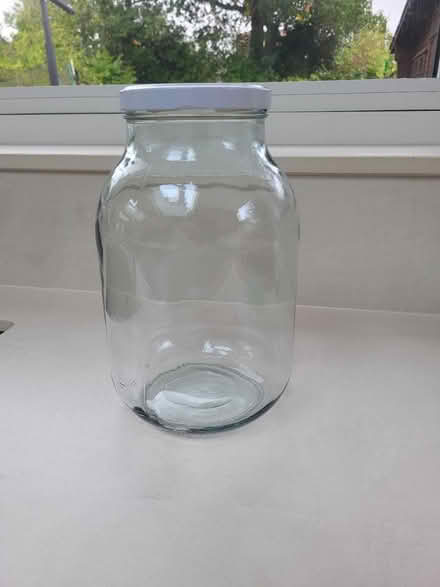 Photo of free Very large glass jar (Sidcup DA15) #1