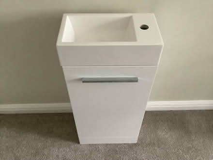 Photo of free Small Cloakroom Vanity Unit & Sink (Glenleigh Park TN39) #2