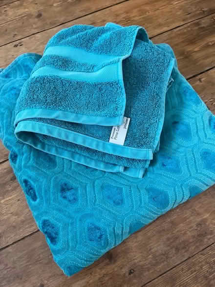 Photo of free Two turquoise towels (East Didsbury/Burnage M19) #1