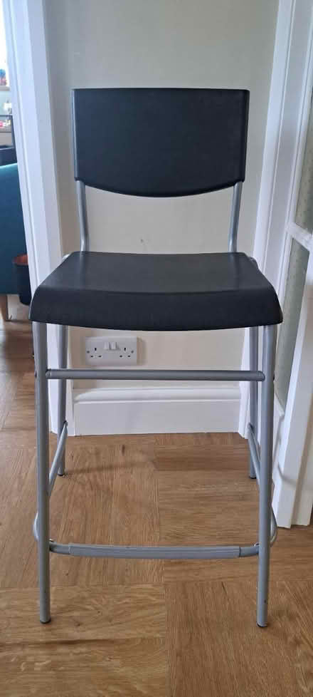 Photo of free Tall make up chair (Horsham RH13) #1