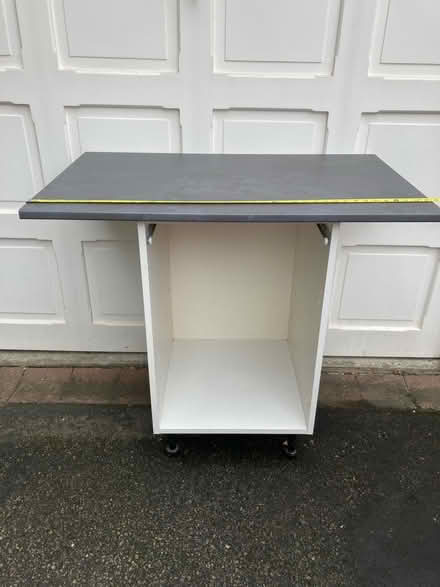 Photo of free Kitchen cabinet with work top (South Ockendon RM15) #1