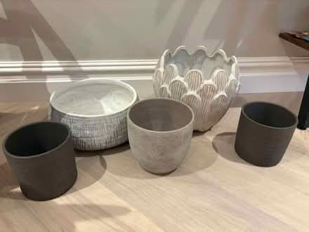 Photo of free Random selection of plant pots (Roehampton SW15) #1