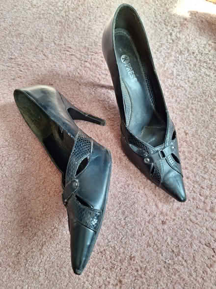Photo of free Shoes Size 8 (Brentford Gate TW8) #2