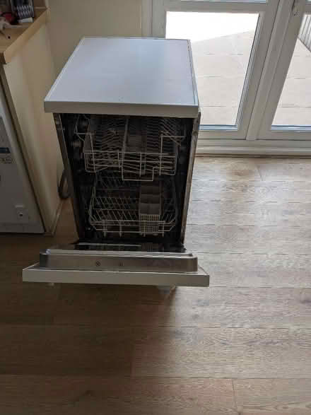 Photo of free Slimline Dishwasher (Bournville B30) #1