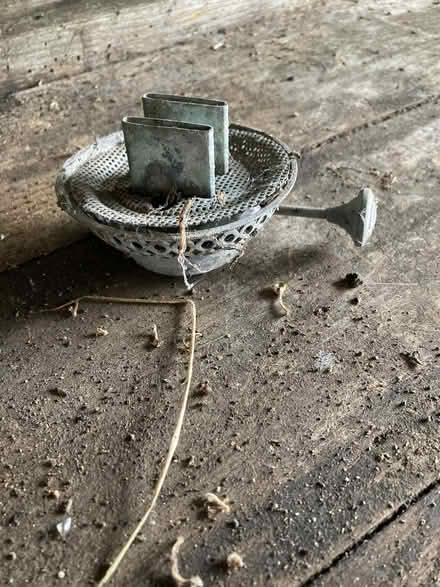 Photo of free Old gas light (Old Radnor LD8) #1