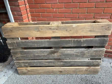 Photo of free Small pallet (Billericay) #1