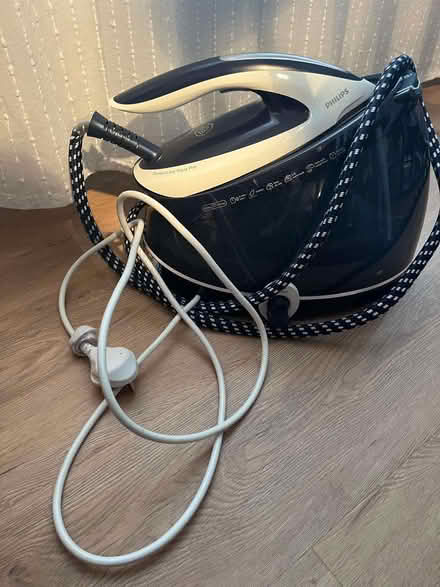 Photo of free Leaking Philips Steam Iron (Balham SW12) #2
