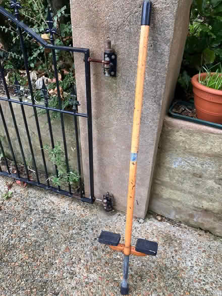 Photo of free Pogo Stick (The Folly BN7) #1