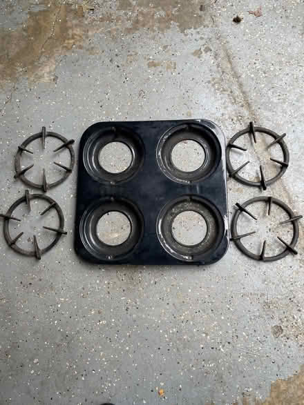 Photo of free Vintage Stove Parts (Annapolis (near Quiet Waters)) #1