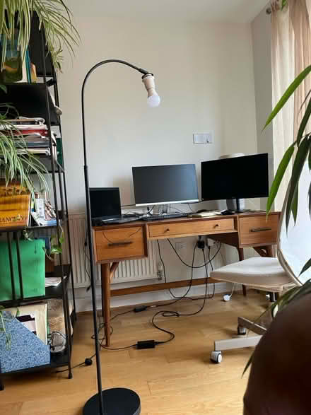 Photo of free Standing lamp with a bulb (SW155DU) #1
