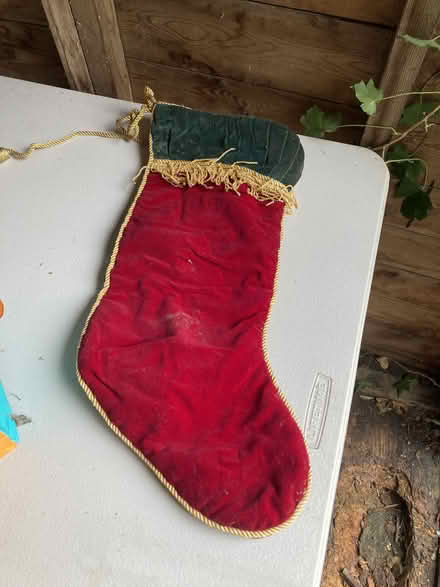 Photo of free Various christmas decorations (Old Radnor LD8) #4