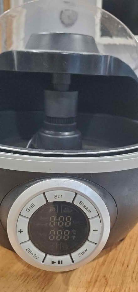 Photo of free Air fryer (Twyford RG10) #3