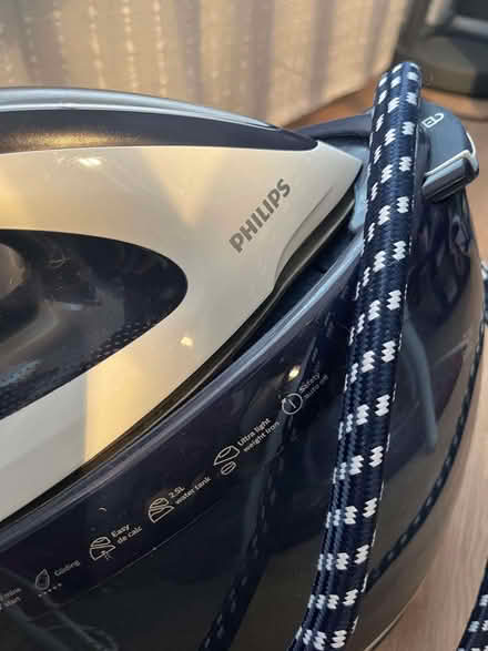 Photo of free Leaking Philips Steam Iron (Balham SW12) #1