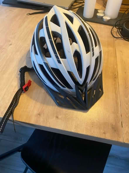 Photo of free Adult Bike Helmet (Bracknell RG12) #2