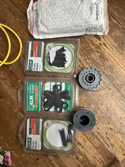 Photo of free Seat pads, airer spike, etc (Chichester PO19) #2