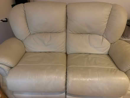 Photo of free Recliner sofa/chairs (SE25) #1