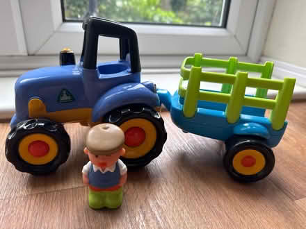 Photo of free ELC tractor (Billericay CM12 Queens Park) #1
