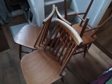 Photo of free kitchen table and 4 chairs (Guildford GU1) #1