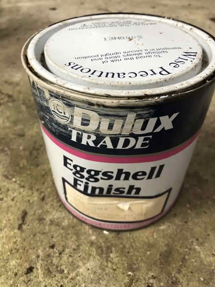 Photo of free Grey Paint: Dulux Clam (Harrogate HG2) #1