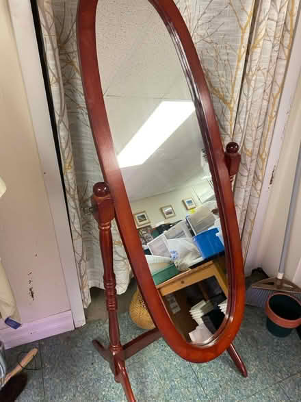 Photo of free Wood floor mirror (Elmhurst , Queens) #1