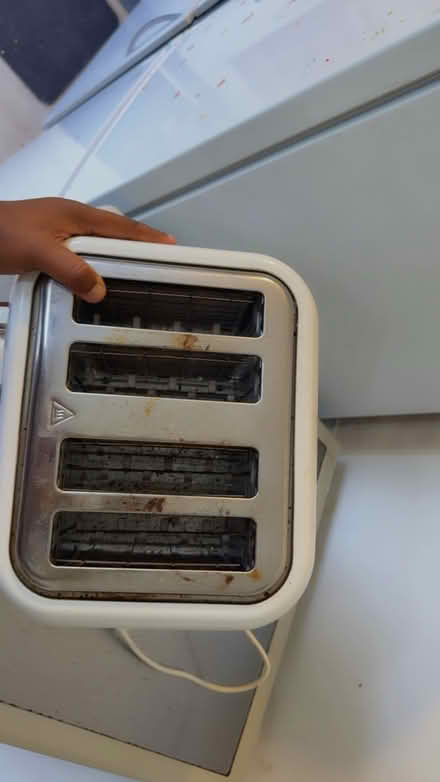 Photo of free Toaster (B24) #1