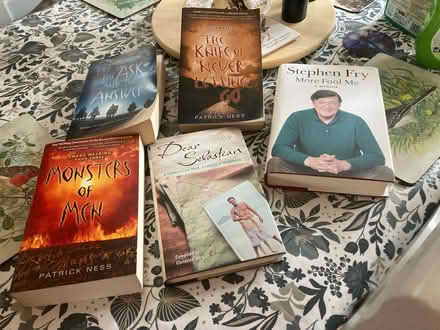 Photo of free 5 good books (Clayton le Woods PR6) #1