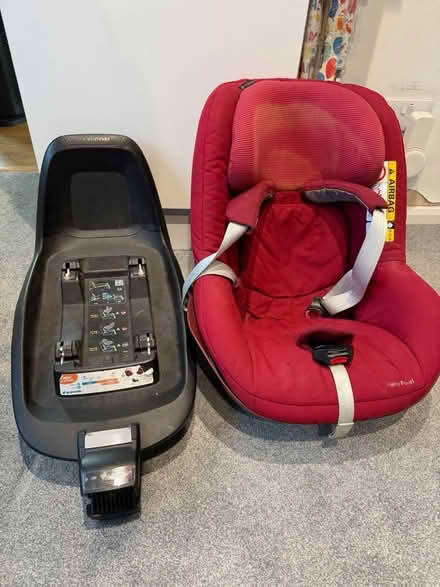 Photo of free Maxi-cosy car seat (GL20) #1