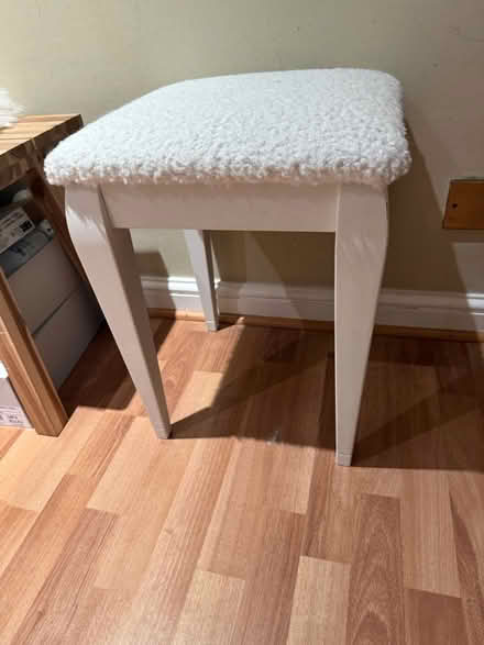 Photo of free Wooden stool (SE16) #1