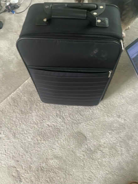 Photo of free cabin suitcase (killiney) #1