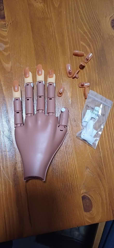 Photo of free Practice hand (Ng3 5lh) #1