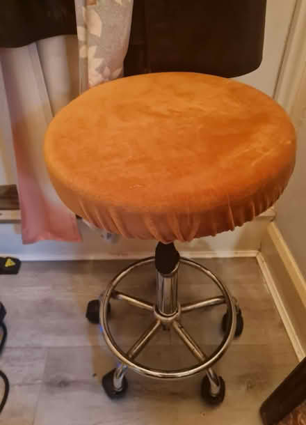 Photo of free Adjustable stool (Harlesden) #3