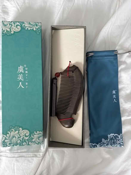Photo of free Comb from China (Surbiton KT5) #1
