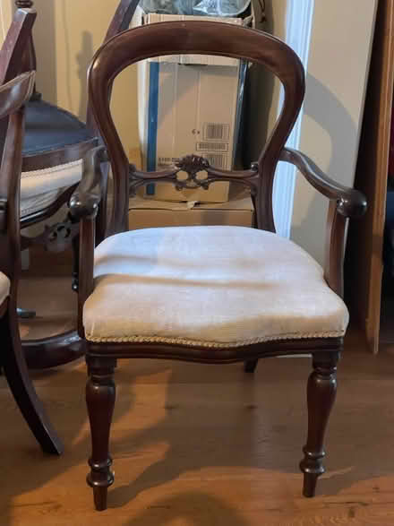 Photo of free VINTAGE mahogany table (BR2) #3
