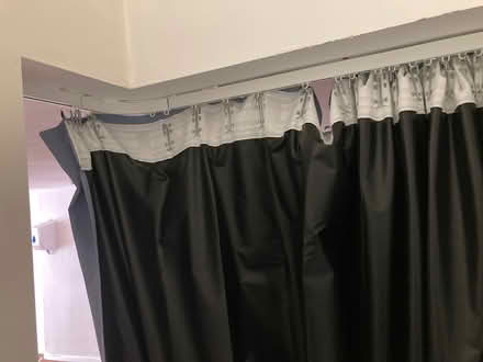 Photo of free Curtain and curtain rail (CV21 Rugby) #2