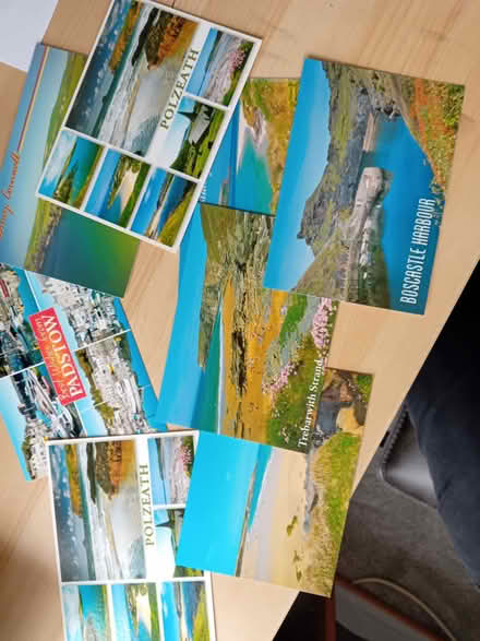 Photo of free Selection of unused post cards (Corsham SN13) #1
