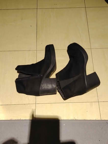 Photo of free Ladies shoes size 7 (Edgware NW9) #2