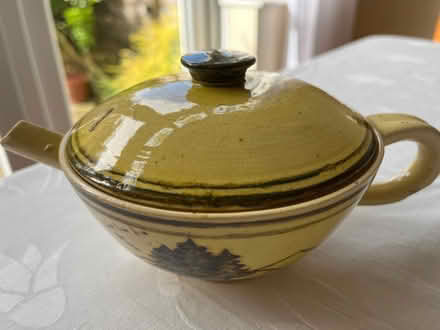 Photo of free Cute vintage teapot for one (East Didsbury/Burnage M19) #1
