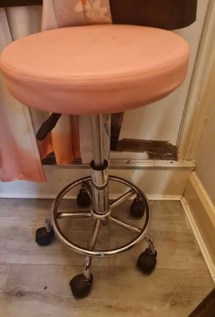 Photo of free Adjustable stool (Harlesden) #1