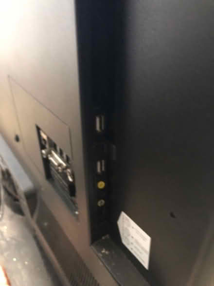 Photo of free JVC television 40 inch (Nesscliffe SY4) #3