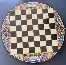 Photo of free Conquistador themed Chess set (Crown Hill) #1