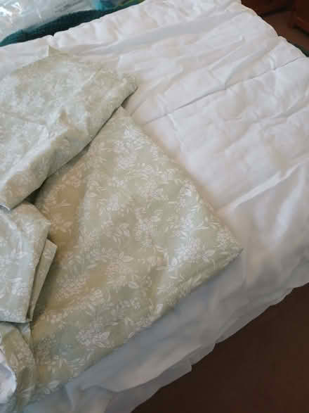 Photo of free Double duvet and new duvet cover (Kettering NN15) #1
