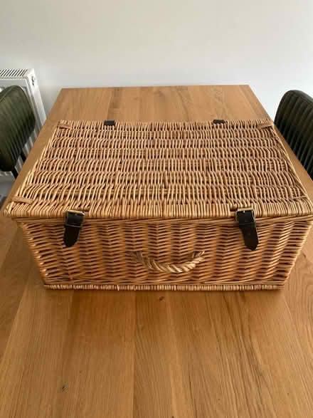 Photo of free Wicker picnic/storage basket (West Didsbury Manchester M20) #2