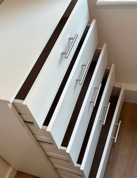 Photo of free White Drawers (Hendon NW4) #2