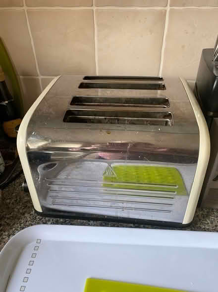 Photo of free Toaster (Buckhaven KY8) #2