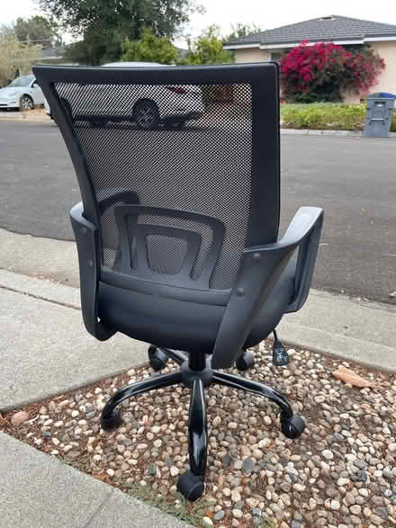 Photo of free Desk chair (Sunnyvale) #2