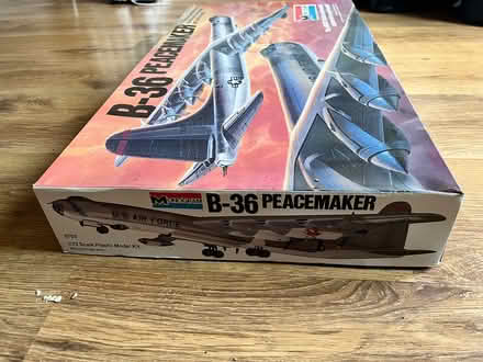 Photo of free B-36 Model Airplane Kit (Chislehurst) #2